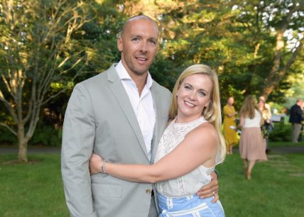 Melissa Hart is married to Mark Wilkerson.